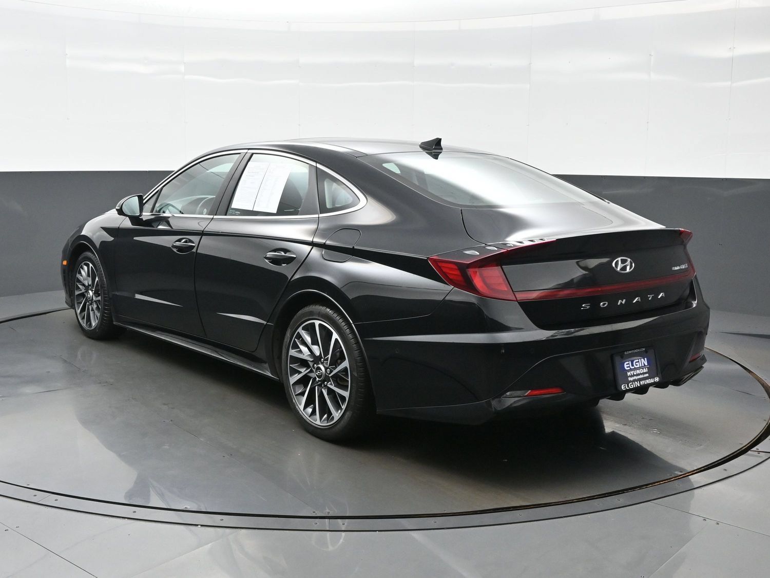 Certified 2023 Hyundai Sonata Limited FWD image 4