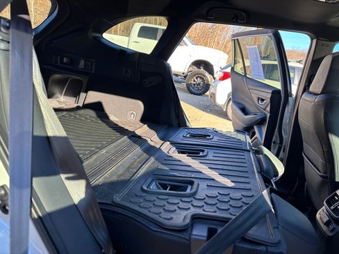 Used 2022 Subaru Outback Wilderness image 10