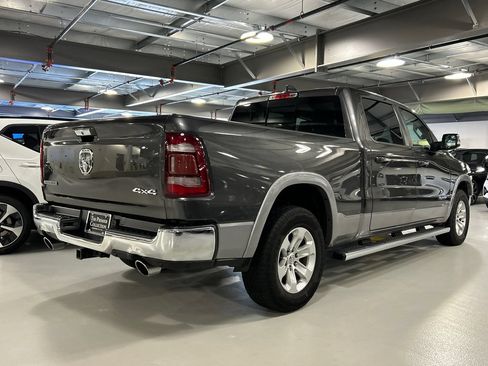 Used 2019 RAM 1500 Laramie AWD/4WD image 2