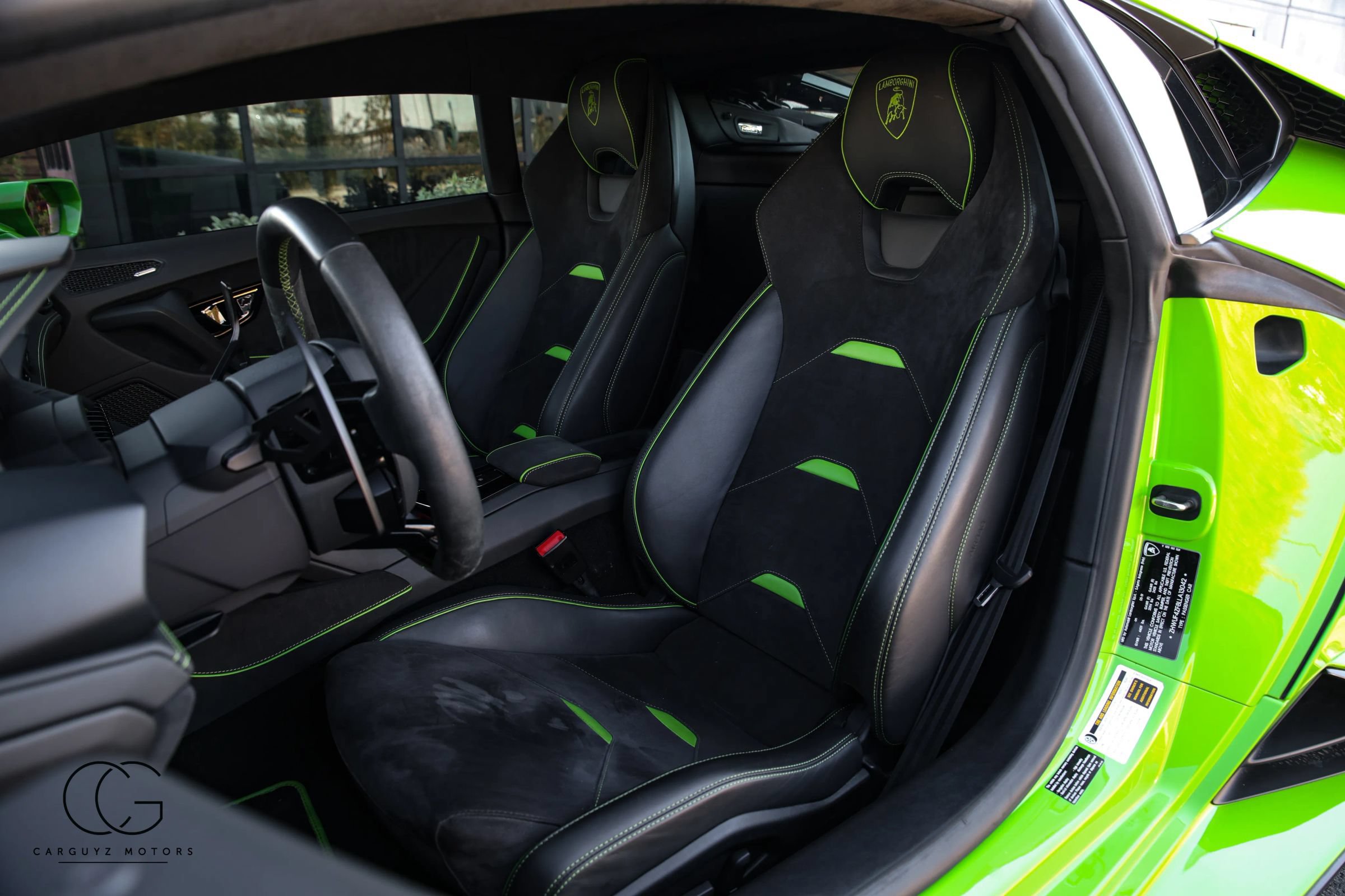 Used 2020 Lamborghini Huracan EVO AWD/4WD image 5