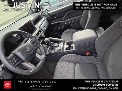 Used 2026 Toyota 4Runner SR5 RWD image 4