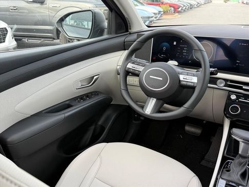 New 2026 Hyundai Tucson SEL FWD image 10