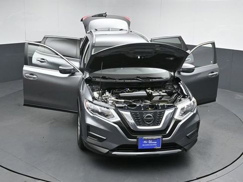 Used 2020 Nissan Rogue SV FWD image 51