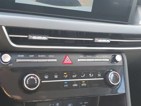 Certified 2025 Hyundai Sonata SE FWD image 26