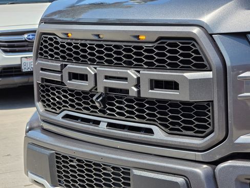 Used 2018 Ford F150 Raptor w/ Equipment Group 802A Luxury AWD/4WD image 7