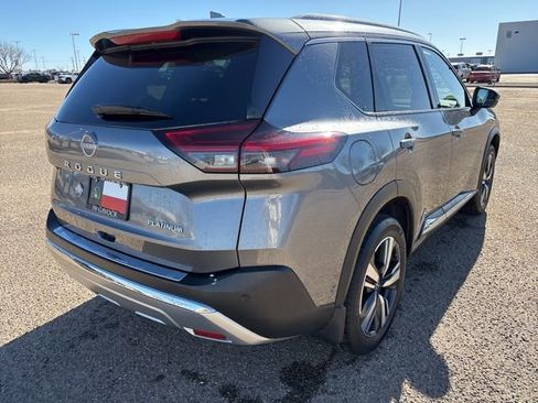 Certified 2023 Nissan Rogue Platinum w/ Platinum Premium Package image 7
