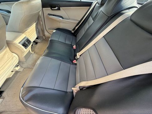 Used 2012 Toyota Camry XLE image 28