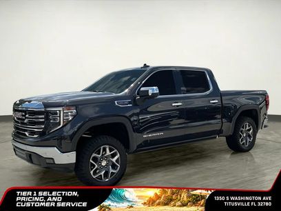 Used 2025 GMC Sierra 1500 SLT w/ SLT Premium Plus Package