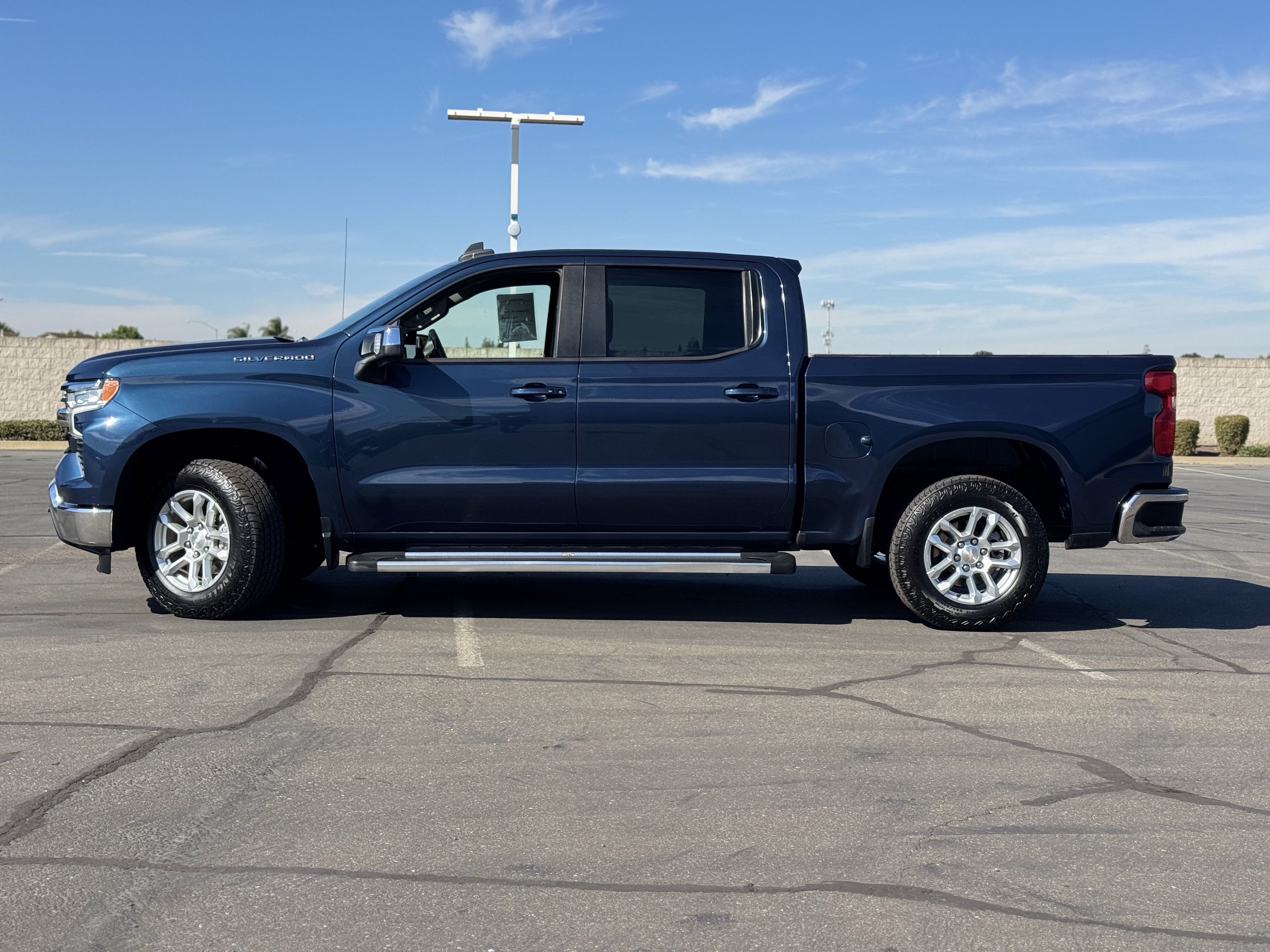 Certified 2022 Chevrolet Silverado 1500 LT w/ Safety Package AWD/4WD image 4