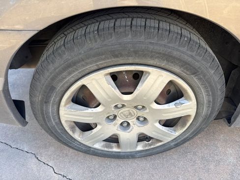 Used 2011 Honda Civic LX image 32