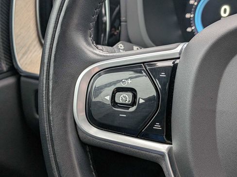 Used 2022 Volvo XC60 B5 Inscription w/ Advanced Package image 25