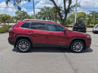 Used 2019 Jeep Cherokee Latitude Plus FWD video 3
