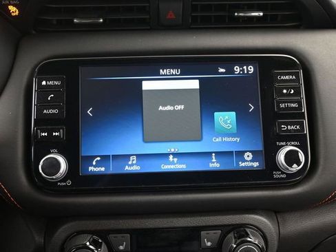 Used 2023 Nissan Kicks SR w/ SR Premium Package image 17