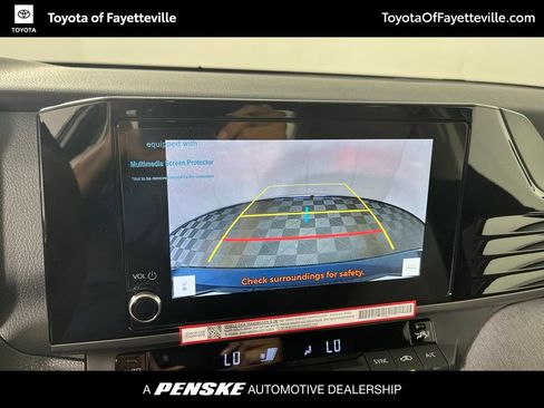 Used 2026 Toyota Camry LE FWD image 31