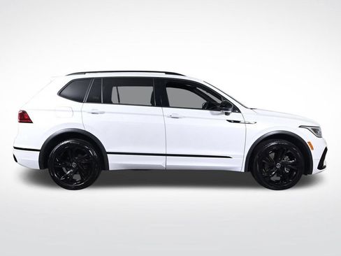 Used 2023 Volkswagen Tiguan SE R-Line FWD image 6