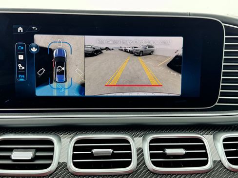 New 2025 Mercedes-Benz GLS 63 AMG 4MATIC image 30