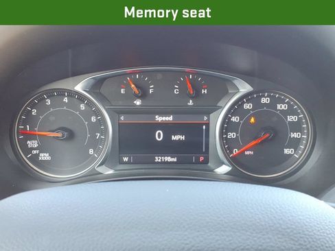 Certified 2024 GMC Terrain AT4 w/ Tech Package AWD/4WD image 33