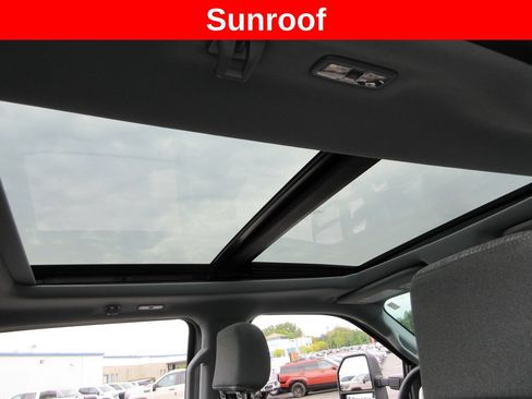 Used 2026 Ford F250 XLT w/ XLT Premium Package AWD/4WD image 17