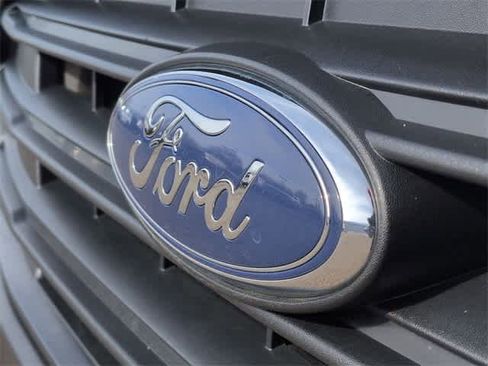 Used 2021 Ford Transit Connect XL image 12