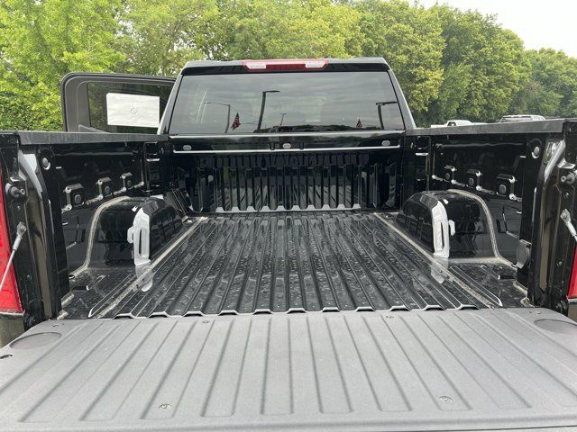 Used 2023 Chevrolet Silverado 1500 Custom Trail Boss w/ LPO, Dark Essentials Package AWD/4WD image 26