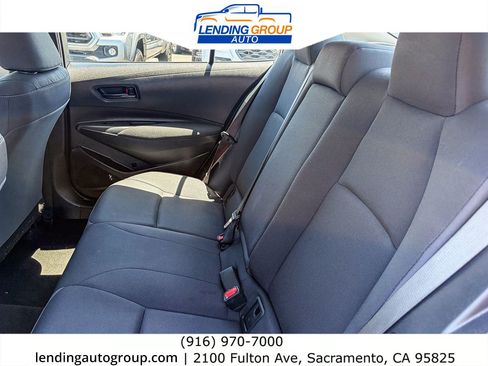Used 2023 Toyota Corolla LE FWD image 17