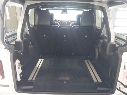 Used 2021 Jeep Wrangler Unlimited Rubicon image 29