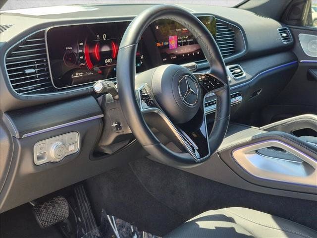 Used 2025 Mercedes-Benz GLE 350 4MATIC image 10