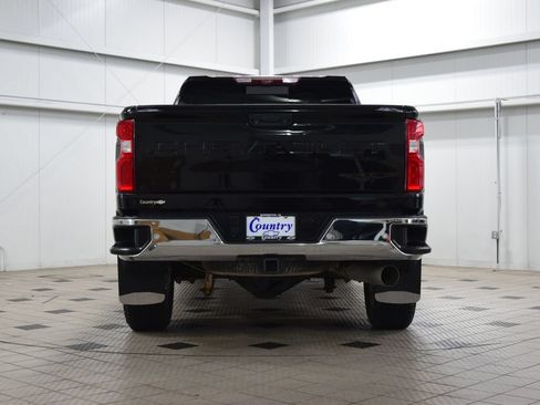 Used 2022 Chevrolet Silverado 2500 LTZ w/ LTZ Premium Package AWD/4WD image 7