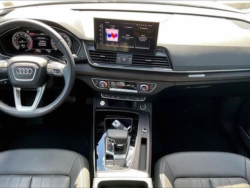 Used 2023 Audi Q5 2.0T Premium Plus w/ Premium Plus Package AWD/4WD image 15