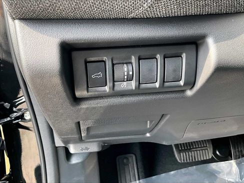 Certified 2026 Subaru Outback Premium AWD/4WD image 36