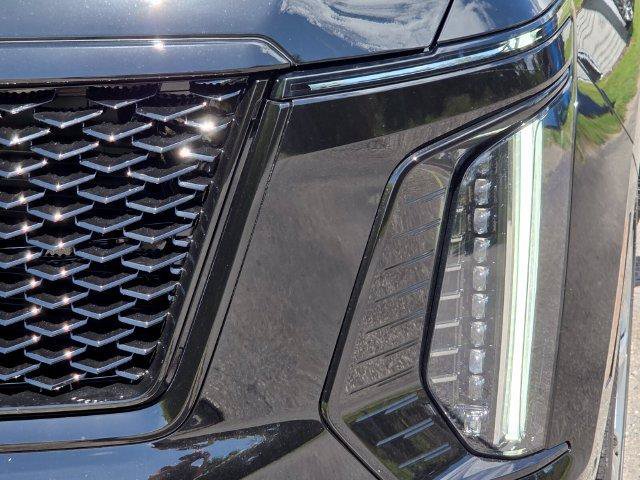 New 2026 Cadillac Escalade Sport w/ Touring Package AWD/4WD image 9