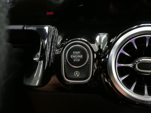Certified 2023 Mercedes-Benz GLA 35 AMG 4MATIC image 25