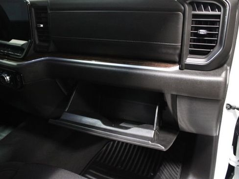 Used 2025 GMC Sierra 2500 SLE w/ SLE Value Package; image 26