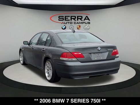 Used 2006 BMW 750i image 10