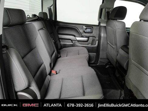 Used 2018 Chevrolet Silverado 1500 LT w/ All Star Edition RWD image 19
