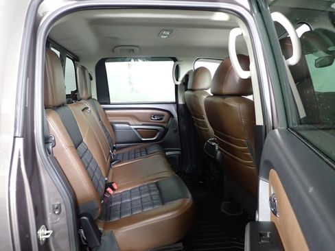 Used 2017 Nissan Titan Platinum Reserve RWD image 37