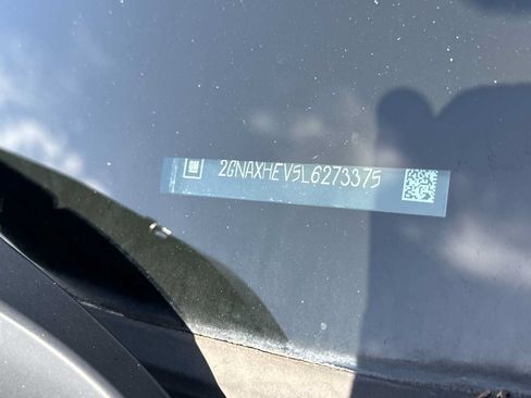 Used 2020 Chevrolet Equinox LS w/ LS Convenience Package FWD image 27