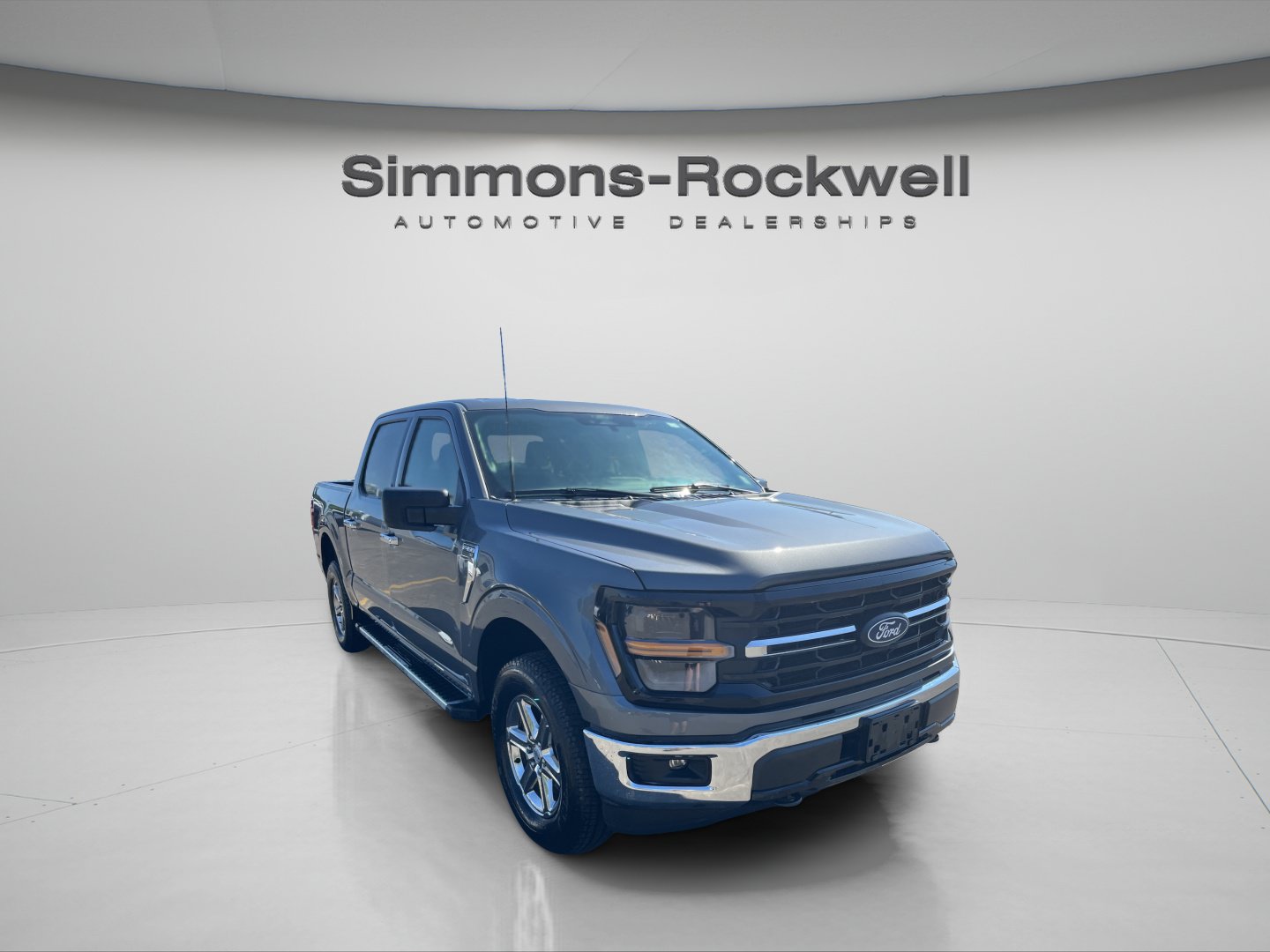 Used 2025 Ford F150 XLT w/ Equipment Group 301A Standard AWD/4WD image 7
