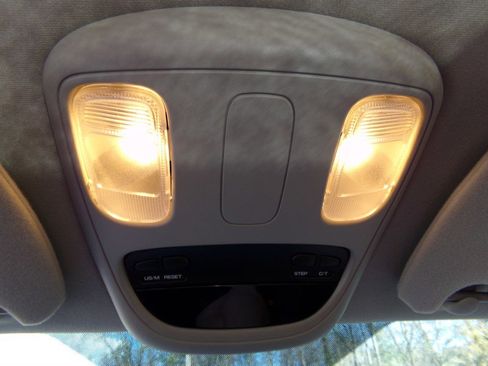 Used 2003 Dodge Ram 1500 Truck SLT image 61