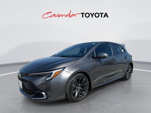 Certified 2025 Toyota Corolla XSE image 1