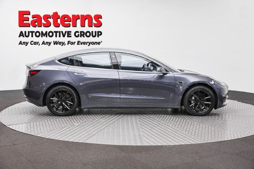 Used 2019 Tesla Model 3 Performance AWD/4WD image 6