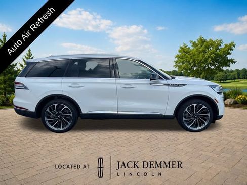 Certified 2024 Lincoln Aviator Reserve w/ Equipment Group 201A AWD/4WD image 9