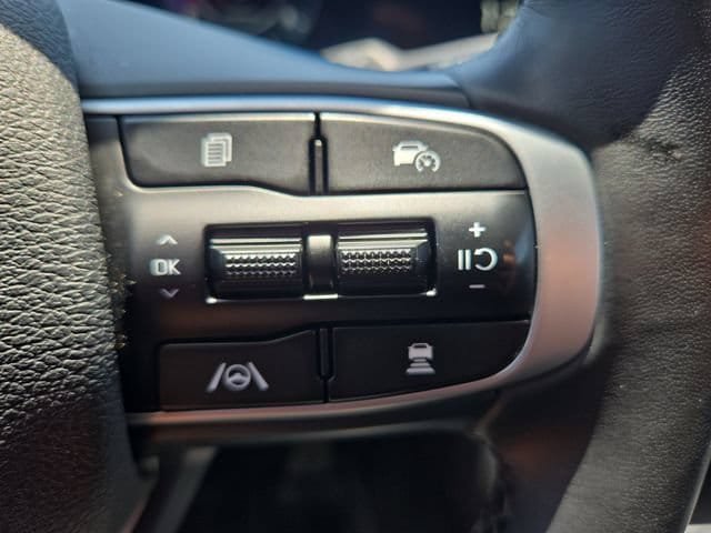 Used 2024 Kia Sportage SX FWD image 23