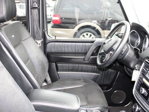 Used 2015 Mercedes-Benz G 550 image 26
