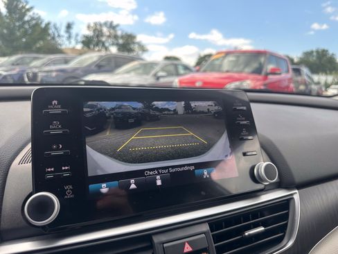 Used 2021 Honda Accord EX-L image 28