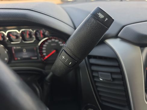 Used 2016 GMC Yukon XL SLT w/ Open Road Package image 21