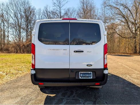 Used 2023 Ford Transit 350 XLT RWD image 7
