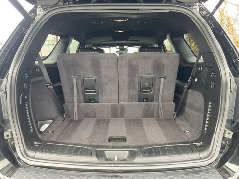 Used 2024 Dodge Durango GT image 17