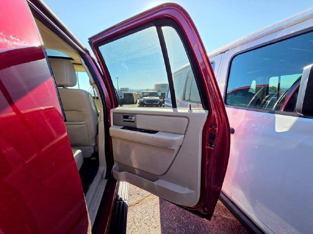 Used 2017 Ford Expedition EL Limited RWD image 20