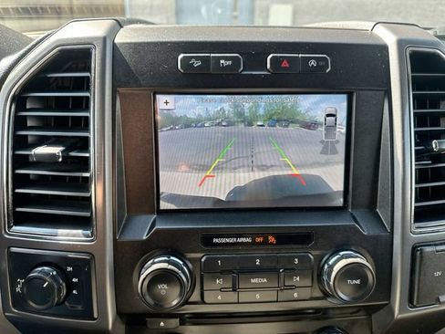 Used 2018 Ford F150 XLT w/ Equipment Group 302A Luxury AWD/4WD image 24